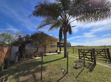 Casa · 400m² · 2 Dormitorios · 2 Cocheras · Casa en Gobernador Candioti