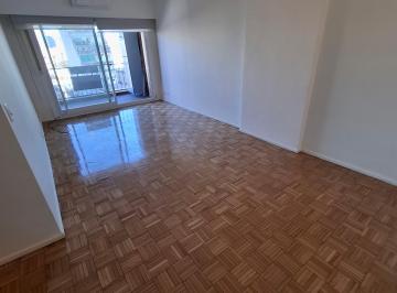 Departamento de 3 ambientes, San Telmo · Reservadooo!av. Indepependencia 400, Ideal Inversion! Se Toma Departamento