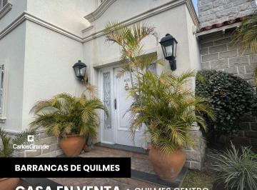 Casa de 5 ambientes, Quilmes · Casa. Importante Esquina en Zona Residencial de Quilmes Centro.