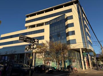 Oficina comercial · 85m² · 3 Ambientes · 2 Cocheras · Venta | Amplia Oficina | Cochera