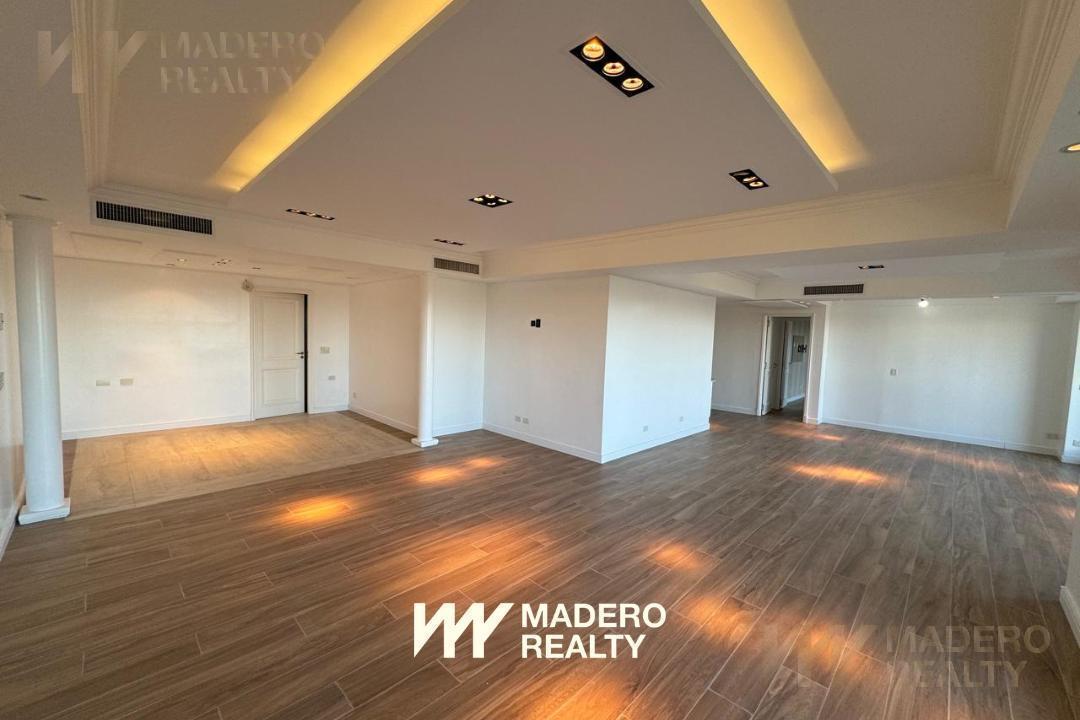 Chateau - 3 Ambientes Puerto Madero - 230m² – 1 Cochera + 1 Cochera Doble + 1 Baulera - Increíble Vista - Piso Intermedio – Planta Única y Exclusiva Diseñada de Pozo.