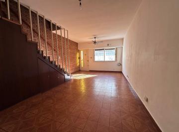 Casa de 3 ambientes, La Matanza · Duplex en Venta. 3 Amb C/ Cochera en Ramos Mejía