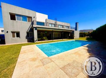 Casa de 5 ambientes, Tigre · Bustamante Prop San Francisco 12356 Casa Venta Villanueva Tigre