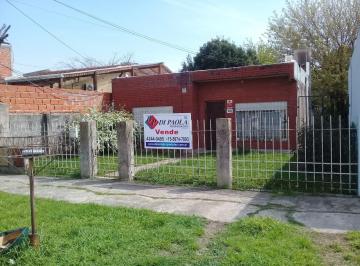 Casa · 160m² · 6 Ambientes · 2 Cocheras · 2 Casas Modernizadas en Lote 470 m²