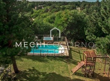 Casa · 180m² · 5 Ambientes · 2 Cocheras · Casa Alquiler de Verano de 4 Dorm. en Residencial 1 Costa Esmeralda