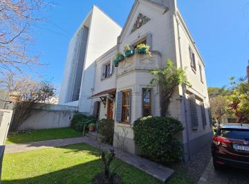 Casa de 5 ambientes, Villa Devoto · Espectacular Casa en Venta en El Corazon de Villa Devoto!