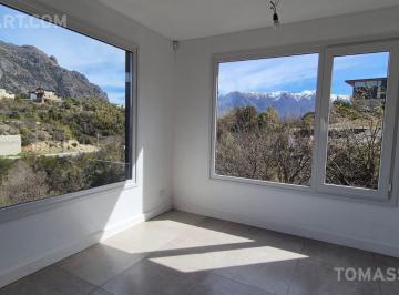 Casa · 76m² · 3 Ambientes · PH en Lomas del Cauquén