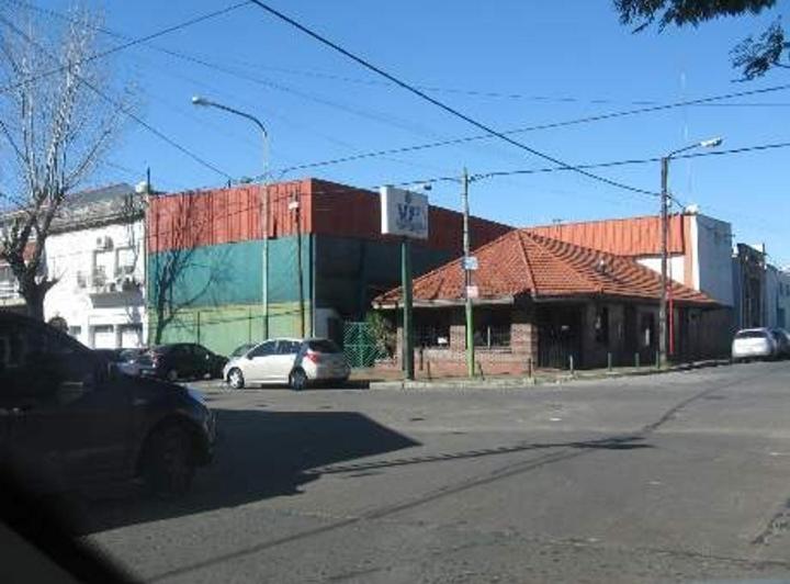 Terreno · 680m²