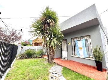 RRA-RRA-1914_2 · Casa en Venta en Luis Guillon