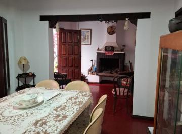 Casa · 123m² · 3 Ambientes · Alberdi 5600