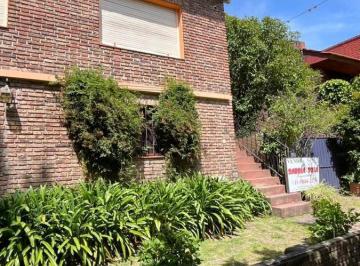 Casa · 200m² · 3 Ambientes · Venta Casa 3 Ambientes en Zona Residencial de Tigre