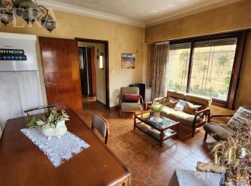 PH · 79m² · 3 Ambientes · 1 Cochera · Venta de PH 3 Ambientes con Cochera en Bernal