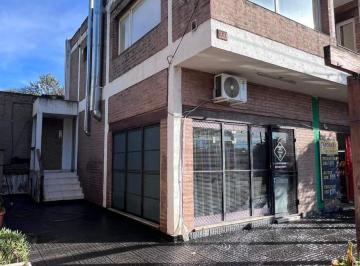 Foto · Mendiolaza Centro Casa de 3 Dorm. Más 4 Locales Comerciales