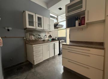 Departamento de 3 ambientes, Caballito · Amplio Departamento Reciclado – 3 Amb – Apto Crédito y Profesional – Caballito