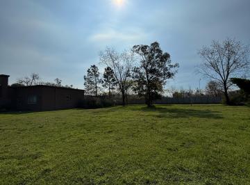 Terreno · 1350m² · Venta Lote 1° Linea de 1350 m² en Las Casuarinas Pilar del Este