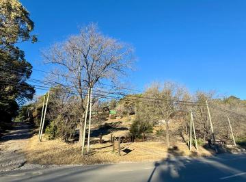 Quinta vacacional de 10 ambientes, Villa Giardino · Una Hectarea Sobre Rn38 + Complejo de Viviendas + 2 Piletas! Villa Giardino, Cba