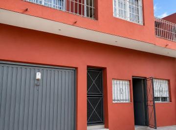 KNK-KNK-5051_2 · Oportunidad Casa Lote Propio Cocheras + Dpto 3 Amb + 2 Locales Escucha Ofertas