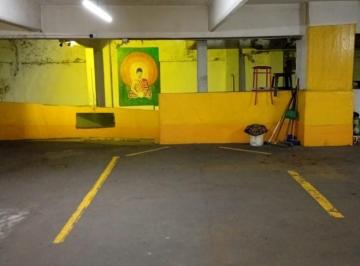Garage · 111m² · Cochera Cubierta Sobre Calle Entre Rios y Rivadavia, a 100 m de La Playa en El Centro