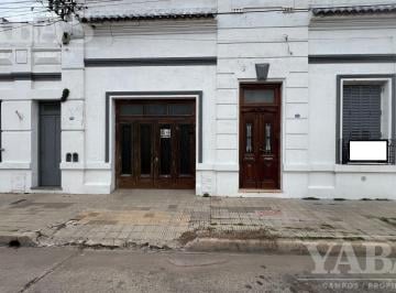 Casa · 466m² · 4 Dormitorios · 1 Cochera · Venta - Dos Casas en un Mismo Terreno - Ideal Inversion - San Pedro (Bs. As) Ituzaingo 435