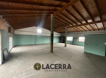 Bodega-Galpón · 417m² · Galpón en Venta Jose León Suarez
