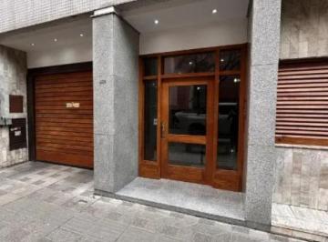 Departamento de 4 ambientes, Córdoba · Venta Piso Completo con Cochera, Eugenio Garzon 428