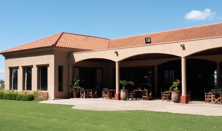 Terreno · 830m²