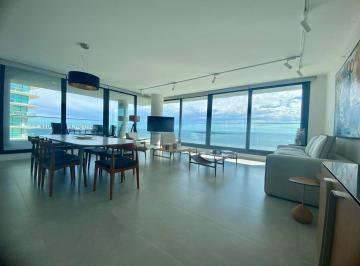 Departamento · 180m² · 5 Ambientes · Departamento en Playa Mansa