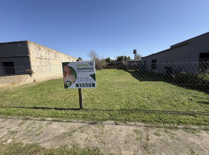 Terreno · 411m²