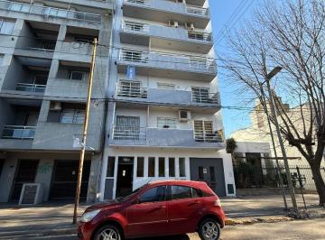 Departamento · 45m² · 2 Ambientes · 1 Cochera · !apto Banco!, Planta Baja con Patio/cochera, a
