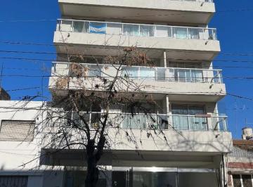 Departamento · 80m² · 3 Ambientes · 1 Cochera · Semipiso a Estrenar, Apto Banco! 14 e/(35 y 36) 5to Contr