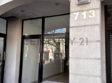 Garage · 10m² · 1 Cochera · Cochera Descubierta en Venta Ubicada en 55 Entre 9 y 10