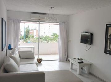 BPV-BPV-10675_2 · Apto 2 Dorm en Espigón Playa con Servicios