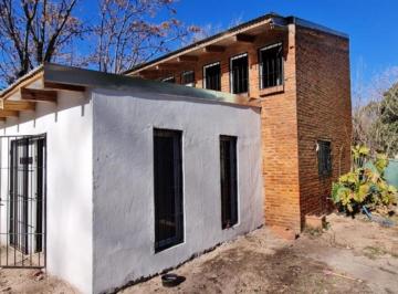 Casa · 60m² · 3 Ambientes · Casa en Venta de 1 Dormitorio Apta Credito - Ibarlucea