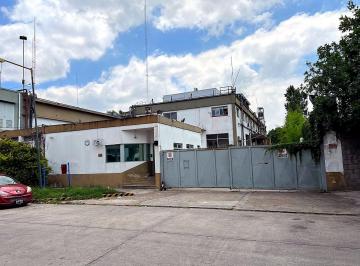 Depósito Alquiler  · Dueño Directo, Galpon de 4.500 m², Dentro de Predio Industrial