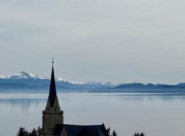Departamento de 2 ambientes, San Carlos de Bariloche · Departamento Alquiler Turístico con Vista Top y con Garaje Cubierto.