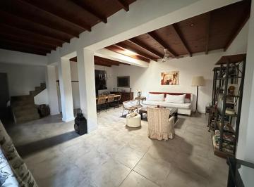 PH · 92m² · 4 Ambientes · Venta PH en San Isidro