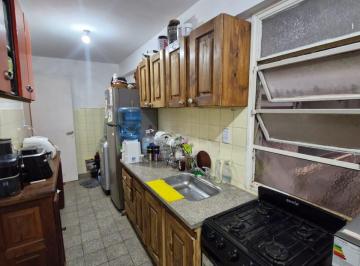 Departamento de 3 ambientes, Villa General Mitre · Venta C/renta Dpto 3 Amb S/av. San Martin 2700 Liv - Com 2 Dorm. Cocina Baño