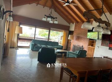 Casa · 400m² · Casa en Venta en Pinamar Norte! a 1 Cuadra del Mar!