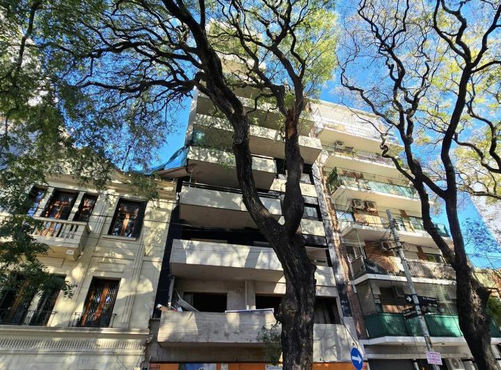 Desarrollo vertical · Av Warnes 22