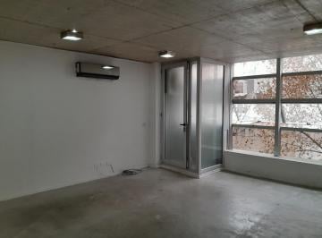 Departamento · 46m² · 1 Ambiente · Con Renta! Amplio Monoambiente en Venta. Excelente Ubicación! Fitz Roy 2074 y Soler. Muy Luminoso!