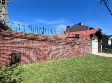 Terreno · 424m² · Venta Terreno con Pileta y Quincho