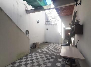 Casa de 4 ambientes, Monte Castro · Casa en Venta Monte Castro, 4 Ambientes, Patio, Terraza