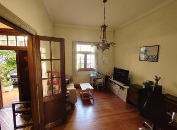 Casa · 145m² · 5 Ambientes · 2 Cocheras · Venta Casa 5 Ambientes con Garage Villa Urquiza