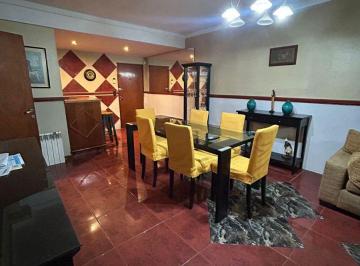 Departamento de 4 ambientes, Mar del Plata · Oportunidad Unica 4 Ambientes con Jardin Propio y Cochera - Playa Grande