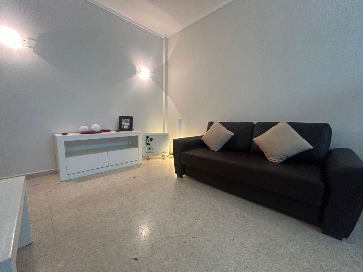 Oportunidad en el Centro de Mar del Plata. Depto monoambiente amplio 32m²