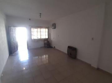 Casa · 108m² · 3 Ambientes · 1 Cochera · Venta Casa 3 Ambientes Cochera Parrilla