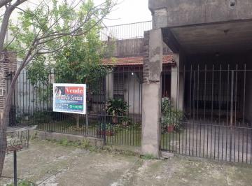 Casa de 3 ambientes, La Matanza · Casa de 4 Amb. Lote 8,66 X 28 m. - Castillo 180 Ramos Mejia