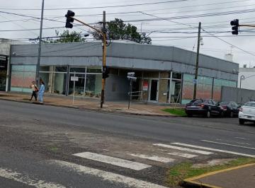 Local comercial , Morón · Excelente Local Comercial de 370 m Moron