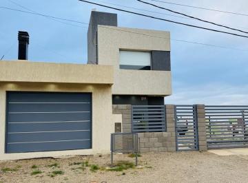 FRI-FRI-1162_2 · Oportunidad! Venta Divina Casa 3 Ambientes, Altos del Vista Hermosa