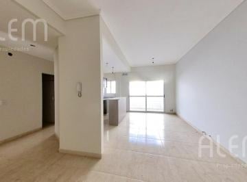 Departamento · 68m² · 3 Ambientes · 1 Cochera · Departamento en Venta en Lomas de Zamora